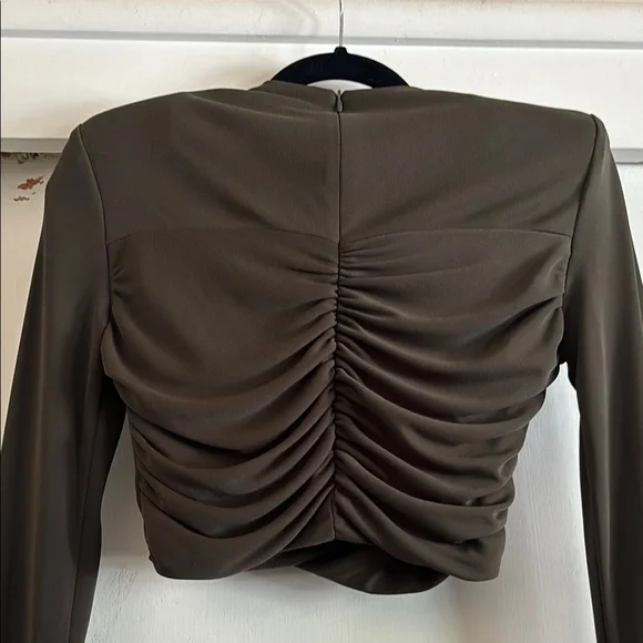 ZARA Shoulder-padded Olive Drape Long Sleeve Crop Top - Picture 6 of 6